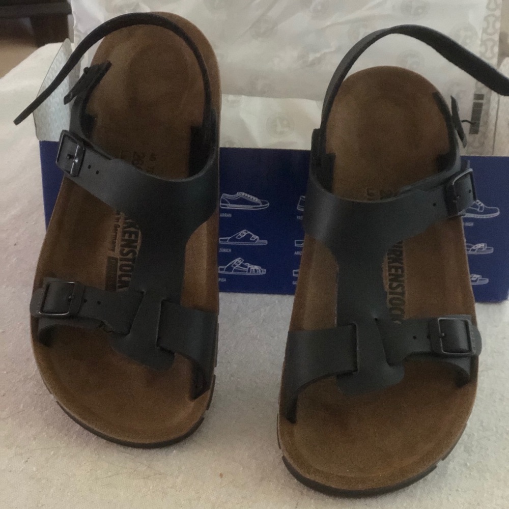 NIB Birkenstock Saragossa women’s sandals sz 40